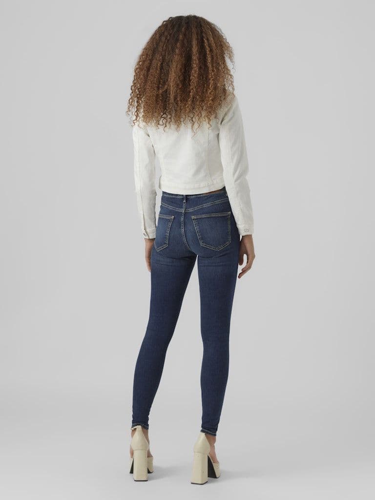 Vero Moda Luna LS Slim Denim Jacket | Cloud Dancer
