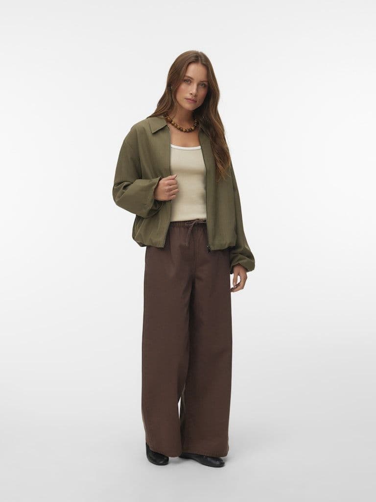 Vero Moda Nova Short Jacket | Kalamata
