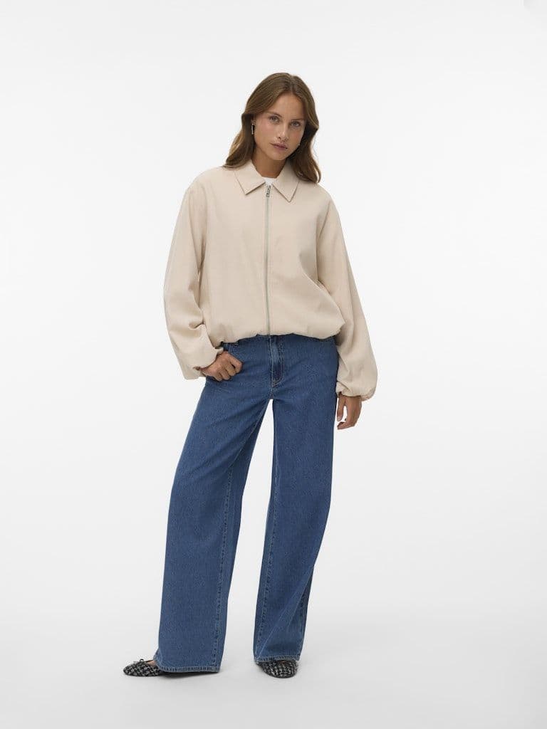 Vero Moda Nova Short Jacket | Oatmeal