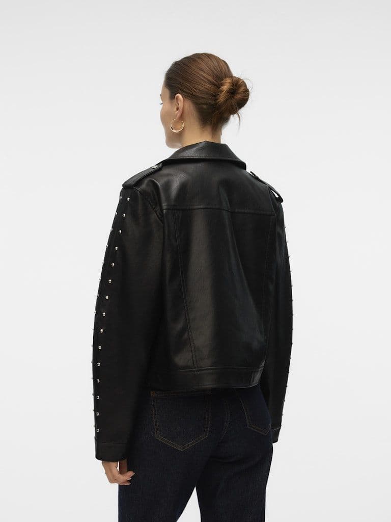 Vero Moda Ramon Annastud Short Coated Jacket| Black