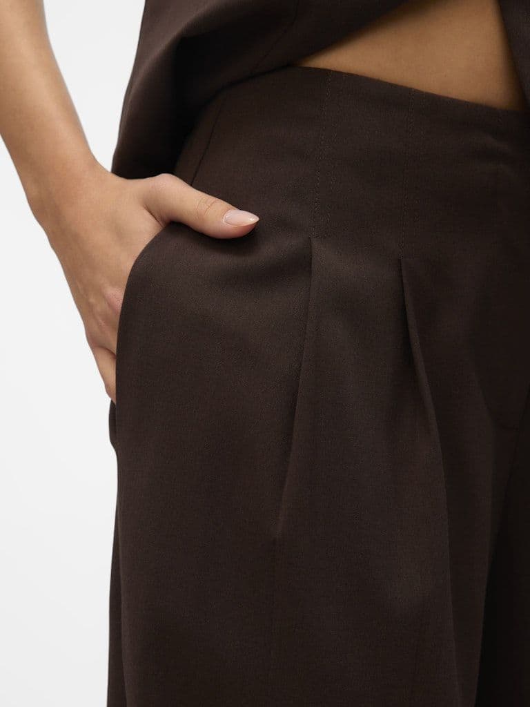 Vero Moda Sigga MW Wide Pants | Chocolate