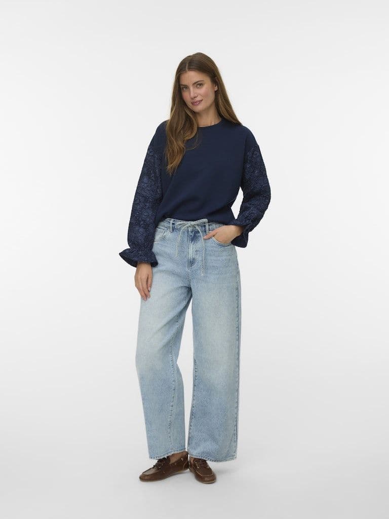 Vero Moda Wien Mr Wide Belt Jeans| Light Blue