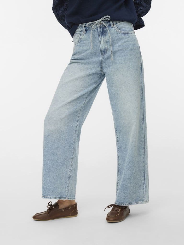 Vero Moda Wien Mr Wide Belt Jeans| Light Blue